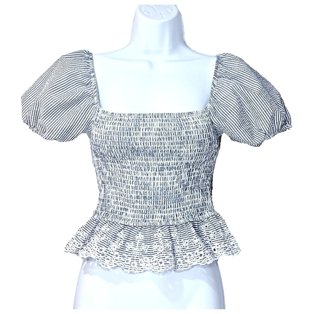 Smocked Eyelet‎ Puff Sleeve Peplum Crop Top Small Coastal Seersucker Cottage